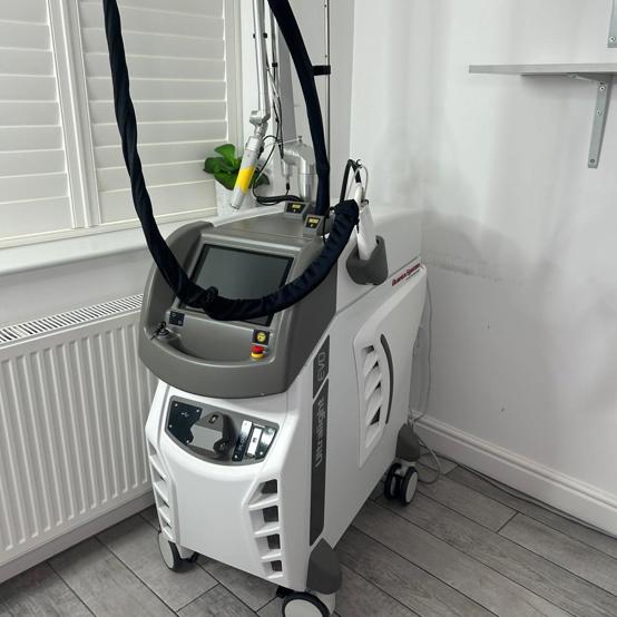 Used Quanta ultralight laser