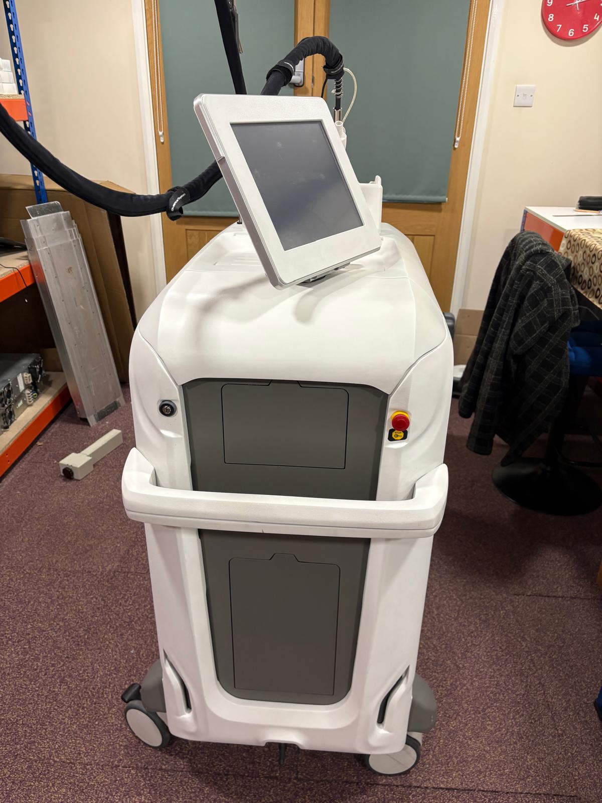 USed Quanta thunder laser